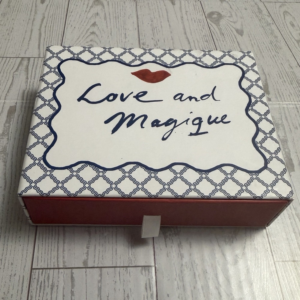 Anthropologie Boxed Note Card Set Hotel MAGIQUE‎ Love 14 Cards Envelopes New NOB - Picture 6 of 7
